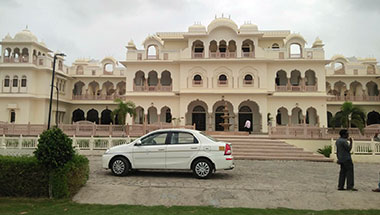 2 Days Jaipur Sightseeing by Cab – Complete Jaipur City Tour